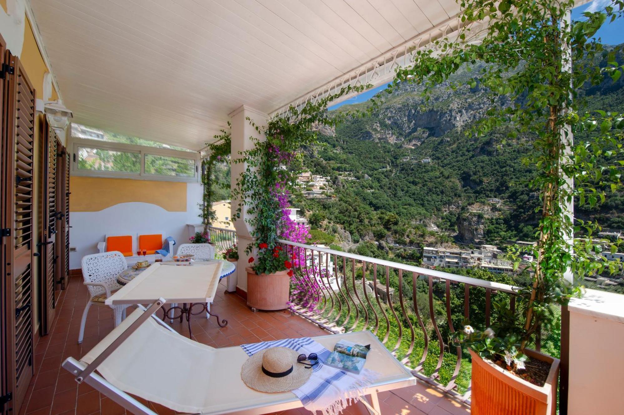 Casa Le Terrazze Daire Positano Dış mekan fotoğraf