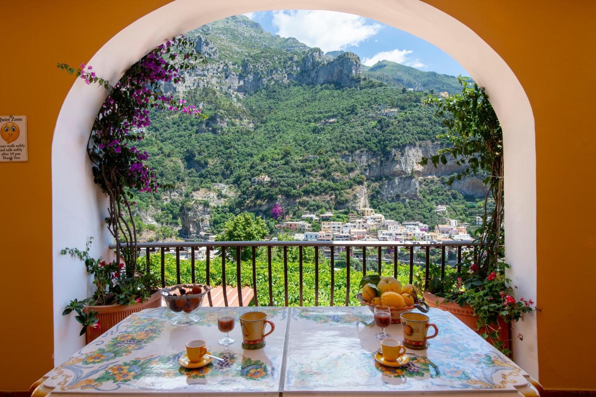 Casa Le Terrazze Daire Positano Dış mekan fotoğraf